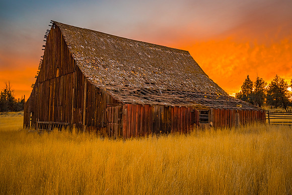 Sunset Barn